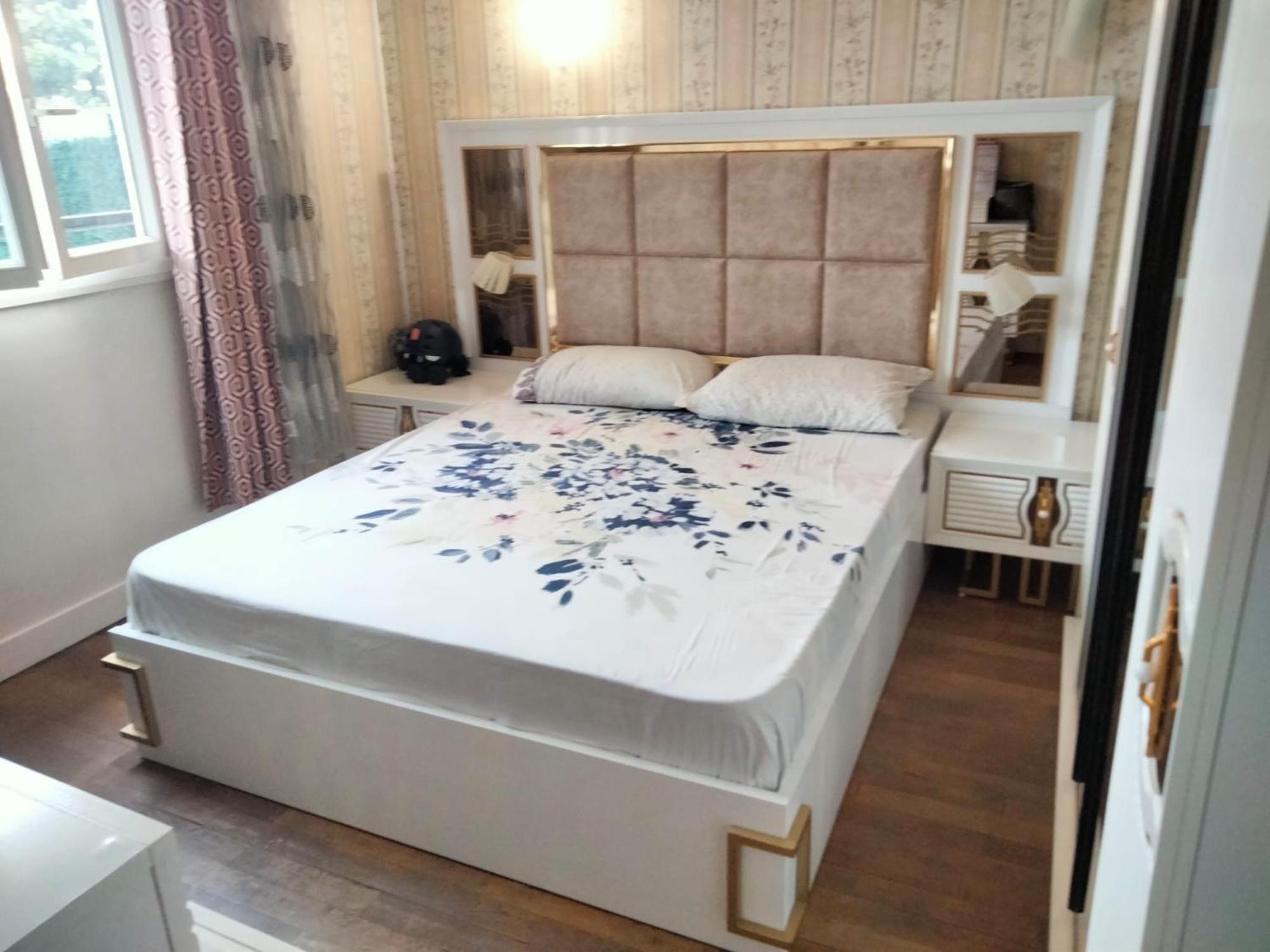 Maison Et Appartement La Courneuve Zewnętrze zdjęcie